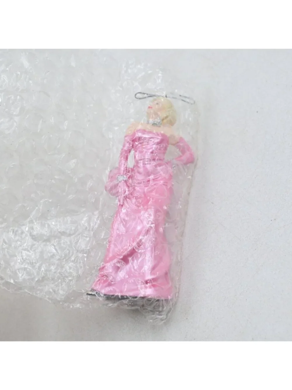 Hallmark Keepsake Marilyn Monroe Ornament Vintage 1997 Damaged Box